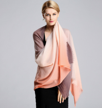 Gradient ring velvet cashmere shawl | Nowena