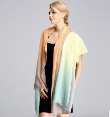Gradient ring velvet cashmere shawl | Nowena