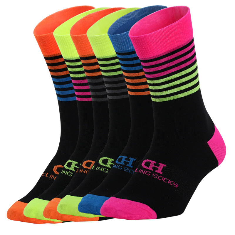 Breathable Sweat Wicking And Odor Resistant Sports Socks For Cycling | Nowena