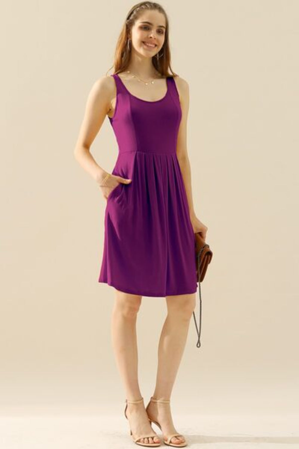 Plus Size Round Neck Ruched Sleeveless Dress with Pockets | Nowena