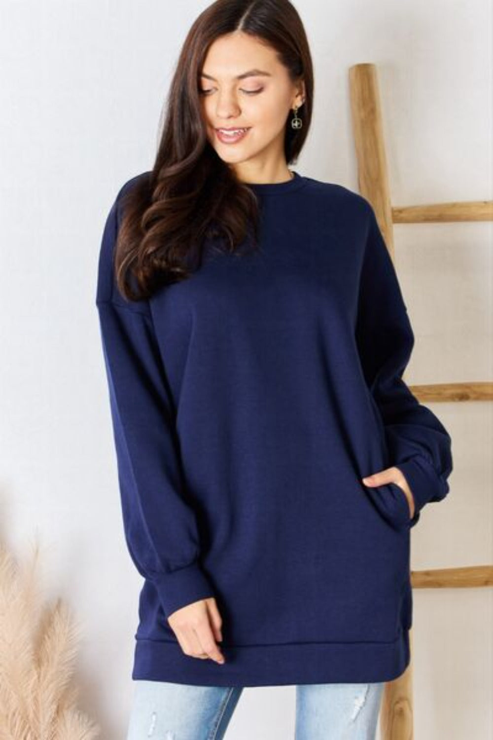 Oversized Round Neck Long Sleeve Sweatshirt-Navy | Nowena