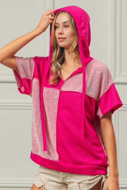 Color Block Exposed Seam Short Sleeve Hooded Top-Fuchsia|Nowena