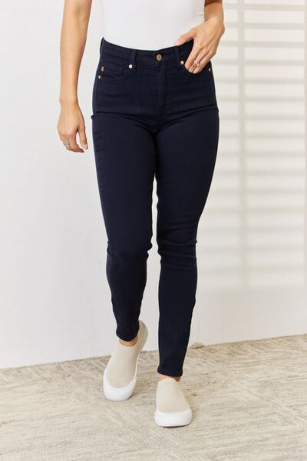 Plus Size Garment Dyed Tummy Control Skinny Jeans-Navy | Nowena